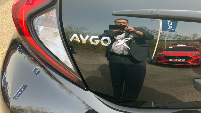 Toyota Aygo X 1.0 VVT-i Edge 5dr [Parking] Petrol Hatchback